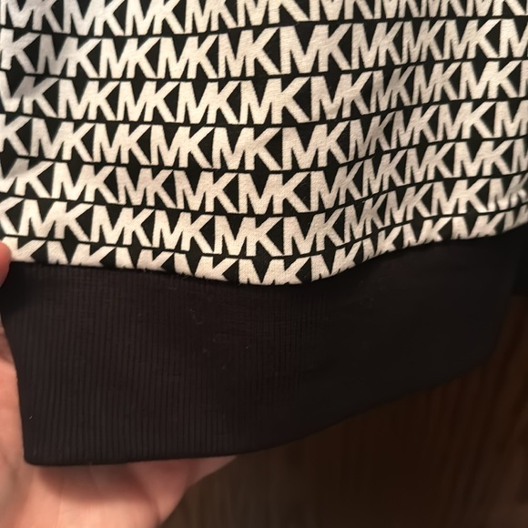 NWOT Michael Kors 3/4 Zip Top - 2x - Picture 4 of 9